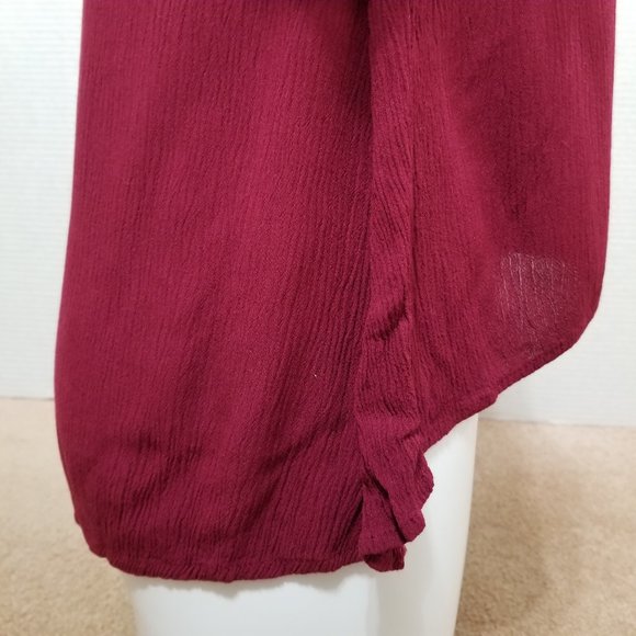 Alya top Small crinkle crochet ladder inset peasant keyhole boho Francesca's - Picture 8 of 12